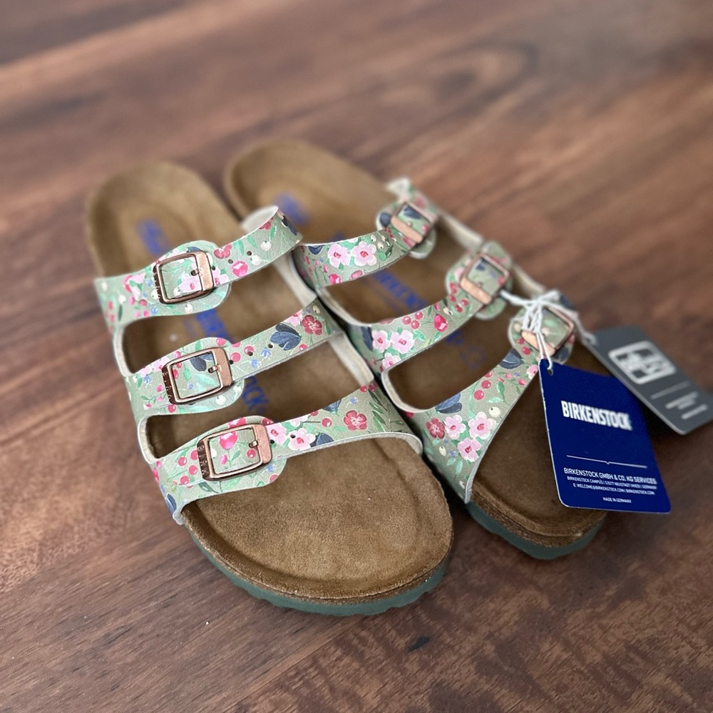 Birkenstock Florida 3 Strap Sandal Floral - Narrow Width size 38 brand new